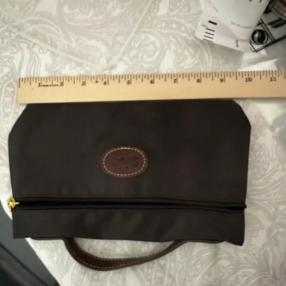 Longchamp vinyl black handle leather cosmetic travel bag zipper 10